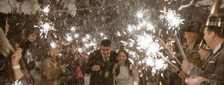 Seasonal Wedding Colors That Wow Your Guests